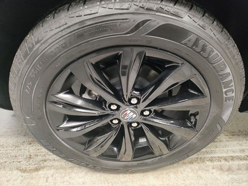 New 2026 Buick Envista Sport Touring image 3