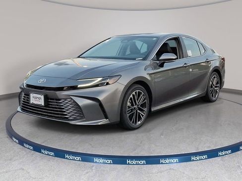 New 2026 Toyota Camry XLE FWD image 1