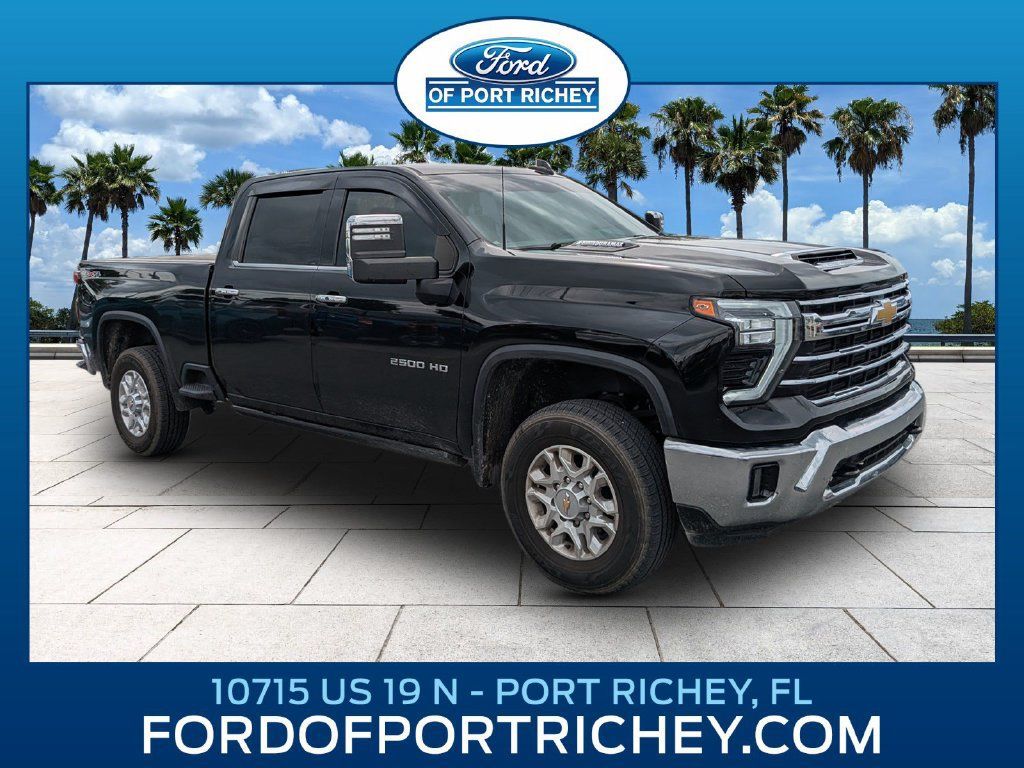 Used 2024 Chevrolet Silverado 2500 LTZ AWD/4WD image 1