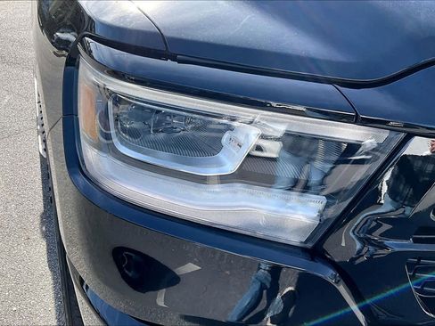 Used 2024 RAM 1500 Laramie image 28
