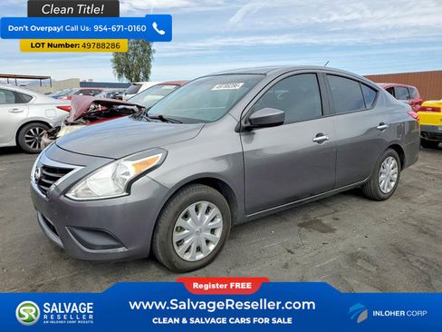 Used 2018 Nissan Versa SV image 1