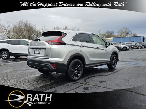 Used 2023 Mitsubishi Eclipse Cross LE image 6
