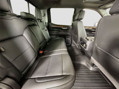 Used 2023 GMC Sierra 1500 Denali w/ Denali Reserve Package AWD/4WD image 22
