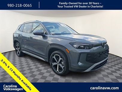 New 2025 Volkswagen Tiguan SE