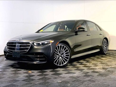 Used 2023 Mercedes-Benz S 580 4MATIC Sedan image 1