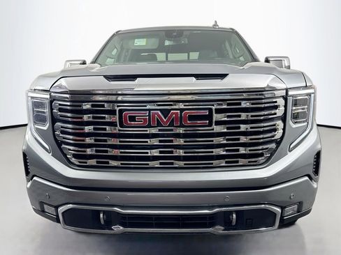 Used 2023 GMC Sierra 1500 Denali image 2