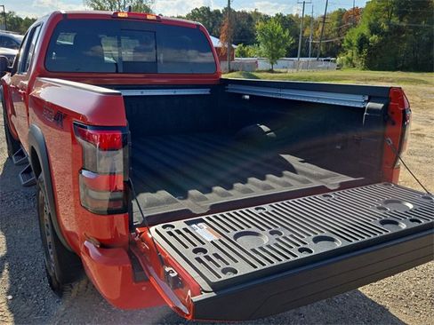 New 2026 Nissan Frontier PRO-4X image 24