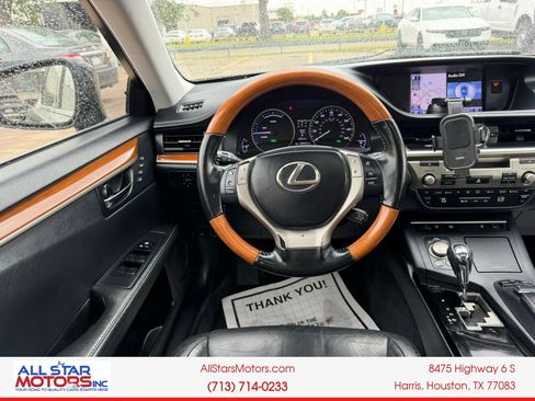 Used 2013 Lexus ES 300h w/ Luxury Pkg FWD image 60