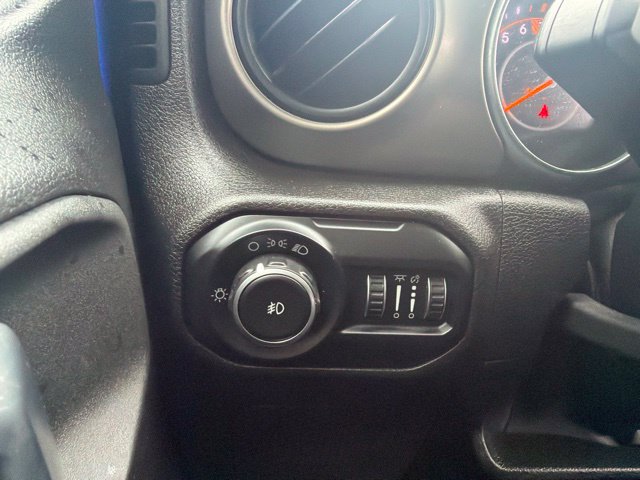 Used 2019 Jeep Wrangler Sport AWD/4WD image 19