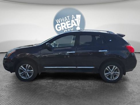 Used 2015 Nissan Rogue S w/ Convenience Package AWD/4WD image 7