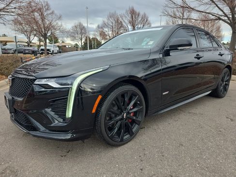 Used 2020 Cadillac CT4 V w/ Climate Package image 2