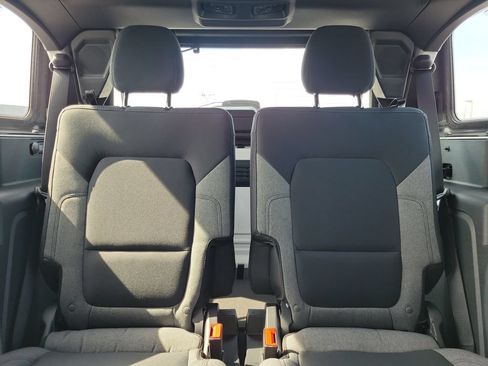 New 2026 Ford Bronco 2-Door w/ Sasquatch Package AWD/4WD image 15