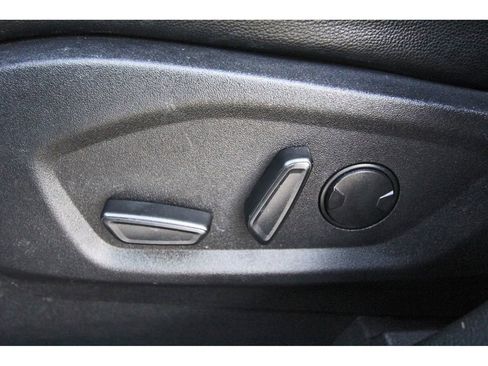 Used 2024 Ford Edge Titanium image 26