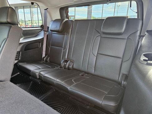 Used 2019 Chevrolet Tahoe Premier AWD/4WD image 16