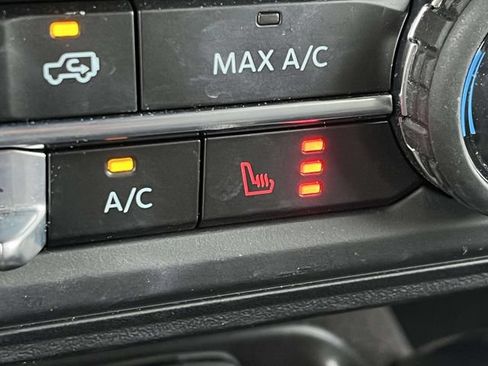 Used 2025 Ford Bronco Outer Banks w/ Sasquatch Package AWD/4WD image 27
