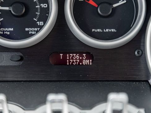 Used 2005 Ford GT image 19