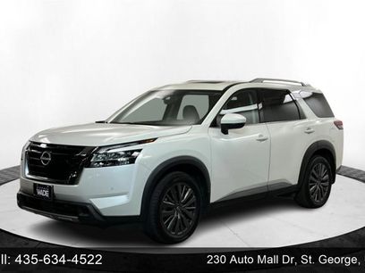 Used 2023 Nissan Pathfinder SL w/ SL Premium Package