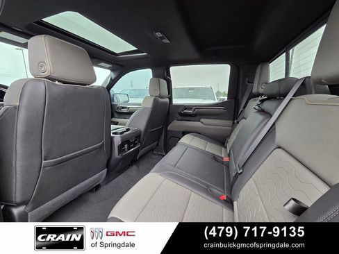 Used 2022 Chevrolet Silverado 1500 ZR2 w/ Technology Package AWD/4WD image 27