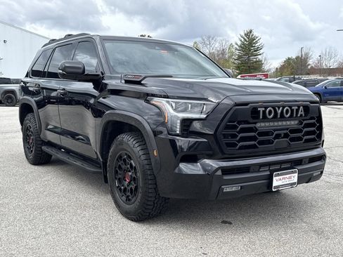 Used 2024 Toyota Sequoia TRD Pro AWD/4WD image 21