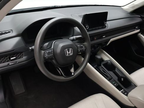 Used 2024 Honda Accord EX image 15