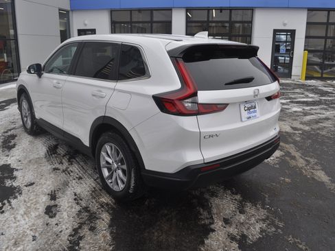 Used 2023 Honda CR-V EX-L image 5
