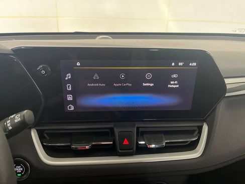 Used 2025 Chevrolet TrailBlazer LS w/ LS Convenience Package FWD image 66
