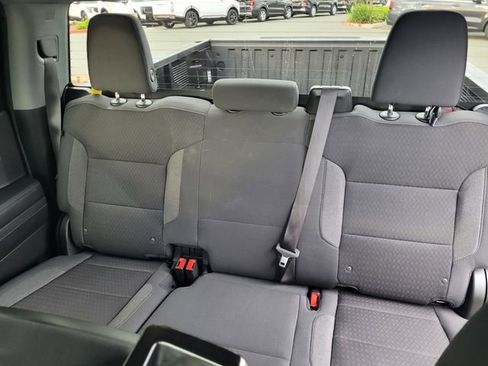 Used 2022 Chevrolet Silverado 1500 LT AWD/4WD image 11