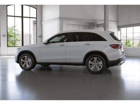 Certified 2022 Mercedes-Benz GLC 300 4MATIC image 33