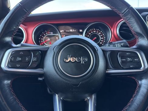 Used 2021 Jeep Wrangler Unlimited Rubicon image 18