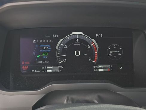 New 2026 Toyota Tundra Platinum AWD/4WD image 18