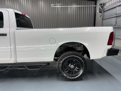 Used 2017 RAM 3500 Tradesman w/ Chrome Appearance Group AWD/4WD image 5