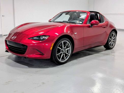 Used 2023 MAZDA MX-5 Miata Grand Touring RWD image 1