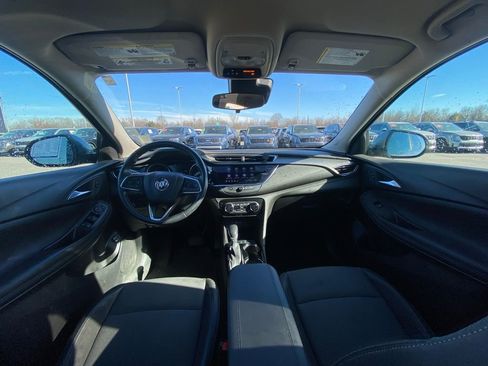Used 2022 Buick Encore GX Select w/ Sport Touring Package image 23