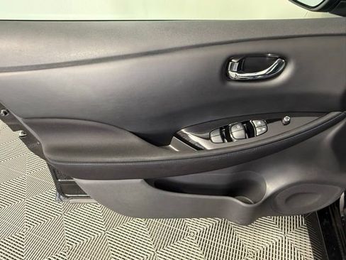 Used 2021 Nissan Leaf SV image 18