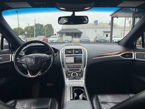 Used 2017 Lincoln MKZ Reserve image 13