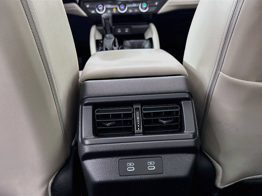 Used 2023 Honda Accord EX-L image 31