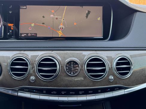 Used 2014 Mercedes-Benz S 550 Sedan image 14