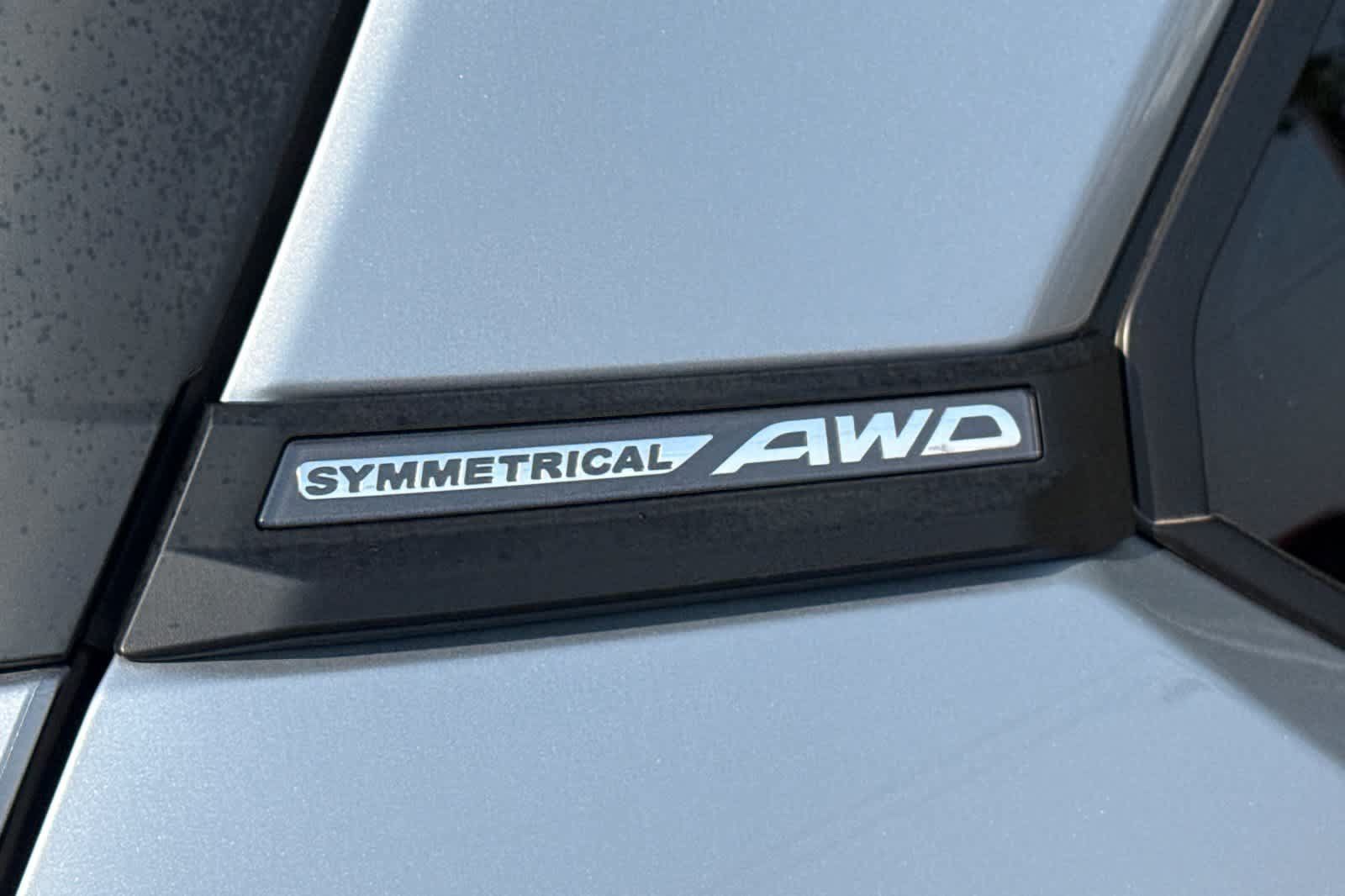 Used 2025 Subaru Forester Limited AWD/4WD image 12