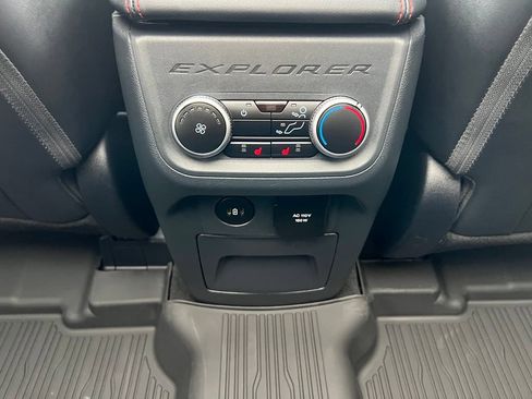 Used 2025 Ford Explorer ST-Line w/ Premium Package AWD/4WD image 25