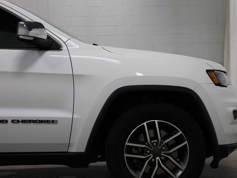 Used 2021 Jeep Grand Cherokee Limited image 11