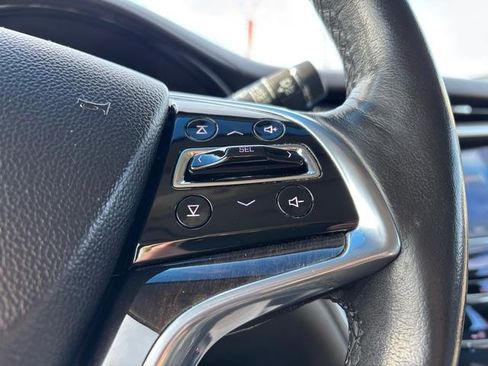 Used 2014 Cadillac XTS Premium image 21