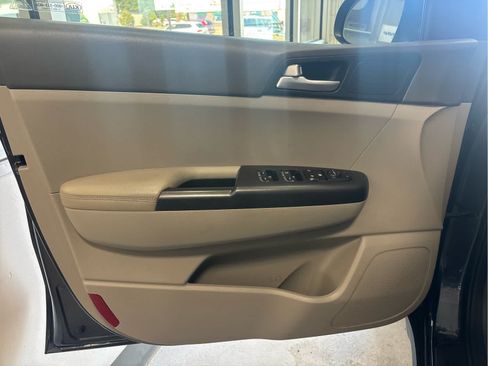 Used 2019 Kia Sportage LX w/ LX Popular Package AWD/4WD image 25
