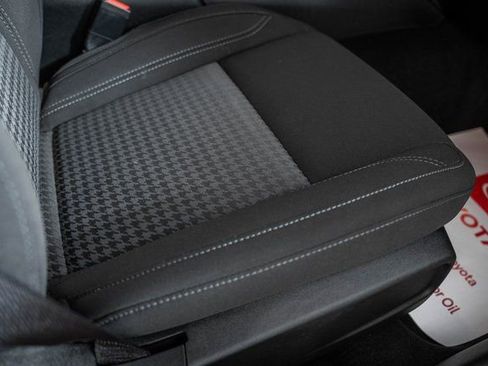 Used 2023 Dodge Charger SXT image 28