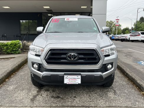 Certified 2023 Toyota Tacoma SR5 AWD/4WD image 2