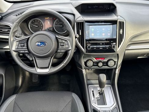 Used 2022 Subaru Forester Premium image 17