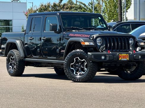 Used 2023 Jeep Gladiator Rubicon w/ Cold Weather Group AWD/4WD image 2