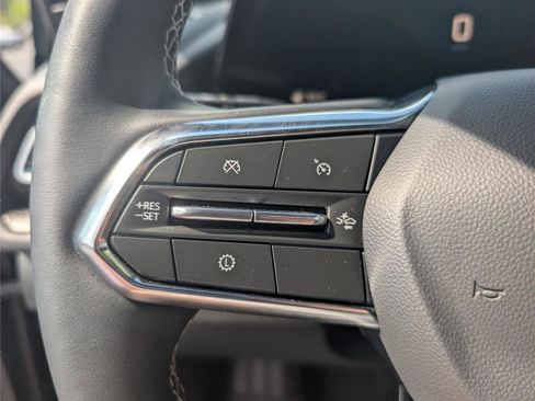 New 2026 Chevrolet Traverse LT w/ Midnight/Sport Edition FWD image 9