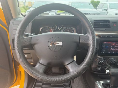 Used 2007 HUMMER H3 AWD/4WD image 16
