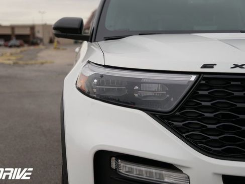 Used 2023 Ford Explorer ST w/ Equipment Group 401A image 5