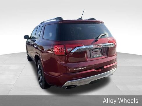 Used 2018 GMC Acadia Denali w/ Technology Package FWD image 11